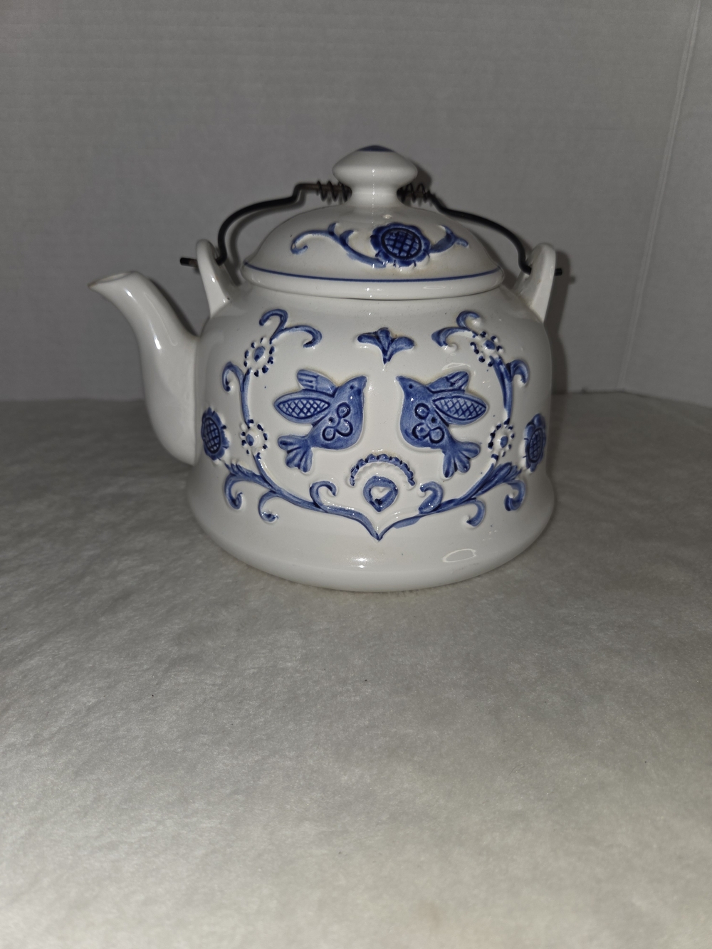 Vintage Nevco Japan White & Blue Ceramic Lovebirds Teapot